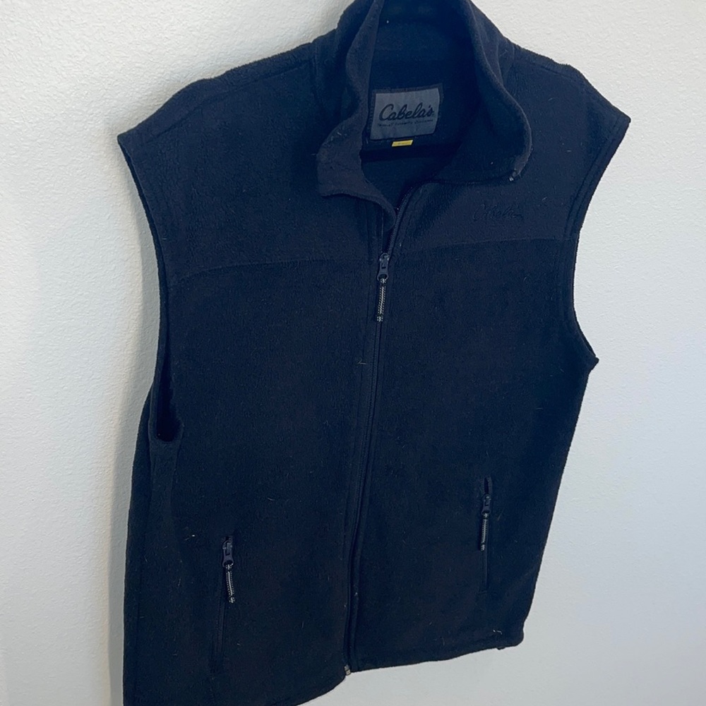 Black fleece vest